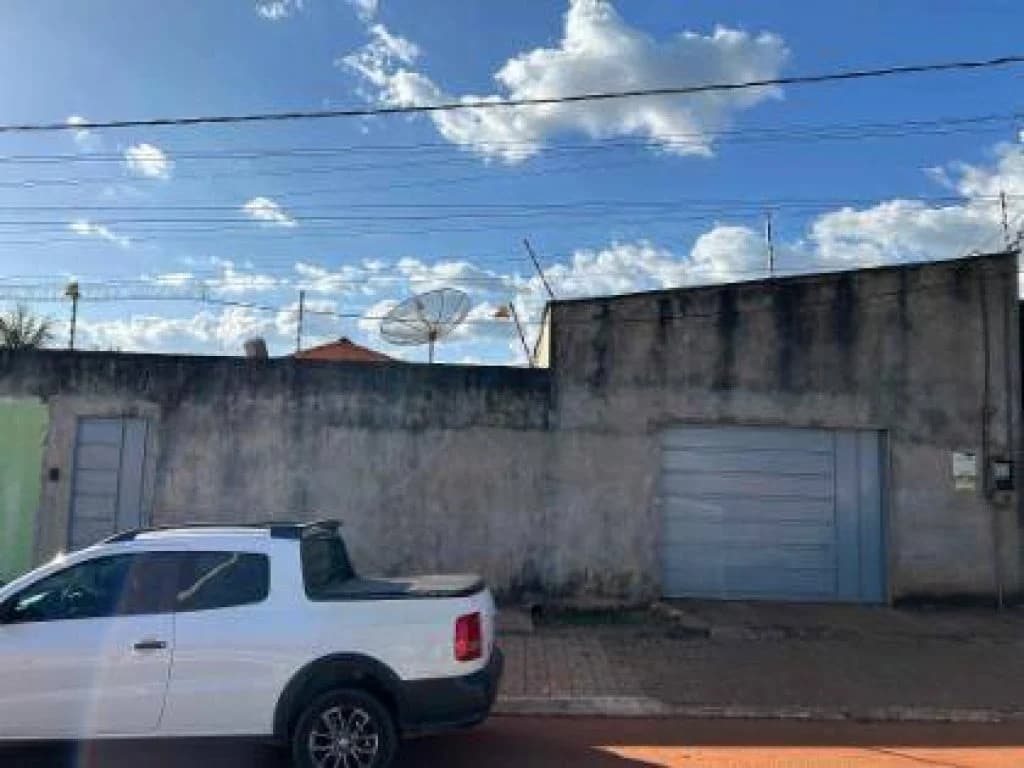 Foto 2 de 9: Casa em leilão em Cidelândia - MA, bairro Centro — Casa 349 m² - Centro - Cidelândia - MA