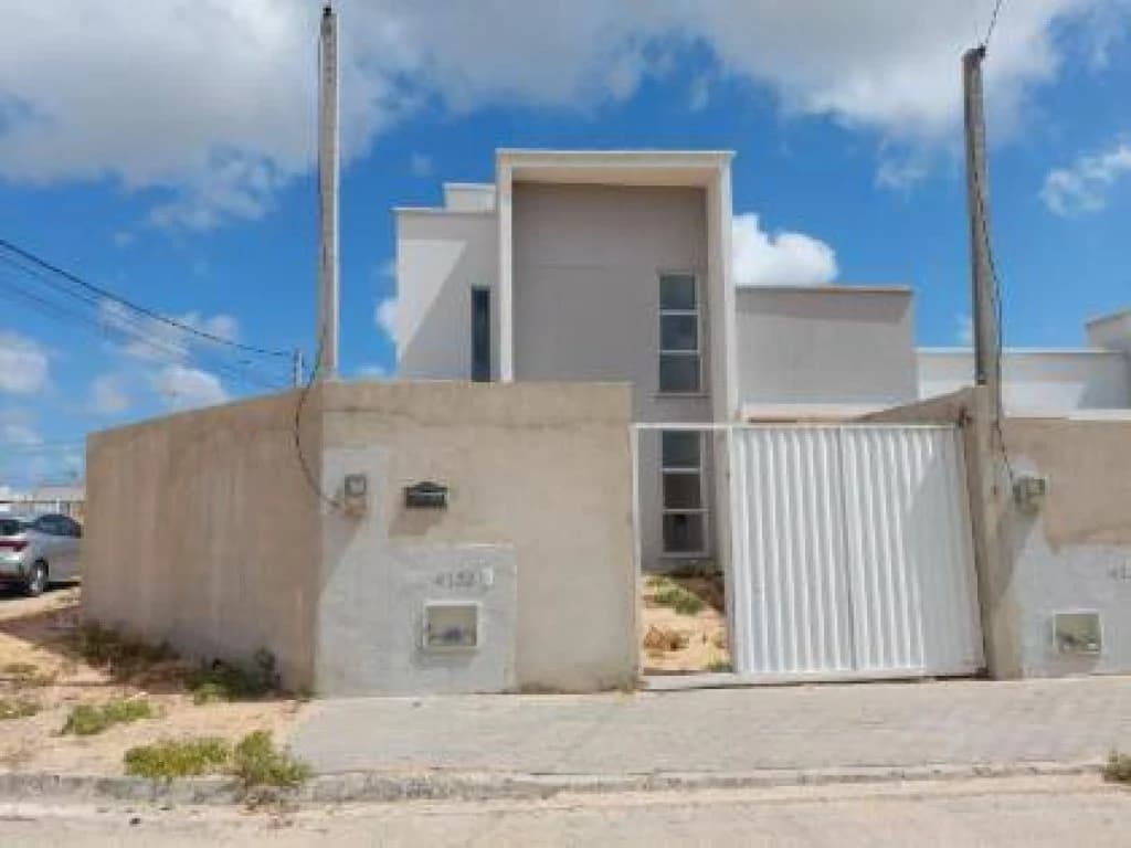 Foto 1 de 13: Casa em leilão em Aquiraz - CE, bairro Patacas — Casa 96 m² - Patacas - Aquiraz - CE