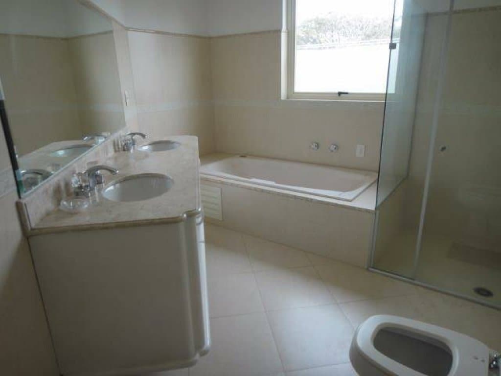 Foto 8 de 9: Casa em leilão em São Paulo - SP, bairro Interlagos — Casa 414 m² - Interlagos - São Paulo - SP