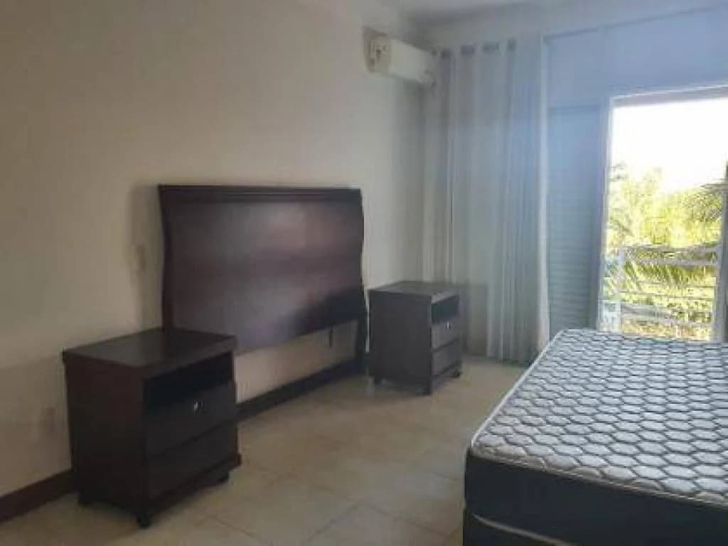 Foto 7 de 15: Casa em leilão em Marília - SP, bairro Sítios de Recreio Santa Rosa (padre Nóbrega) — Casa em Condomínio 658 m² - Sítios de Recreio Santa Rosa -  Marília - SP
