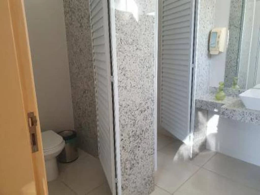 Foto 4 de 15: Casa em leilão em Marília - SP, bairro Sítios de Recreio Santa Rosa (padre Nóbrega) — Casa em Condomínio 658 m² - Sítios de Recreio Santa Rosa -  Marília - SP