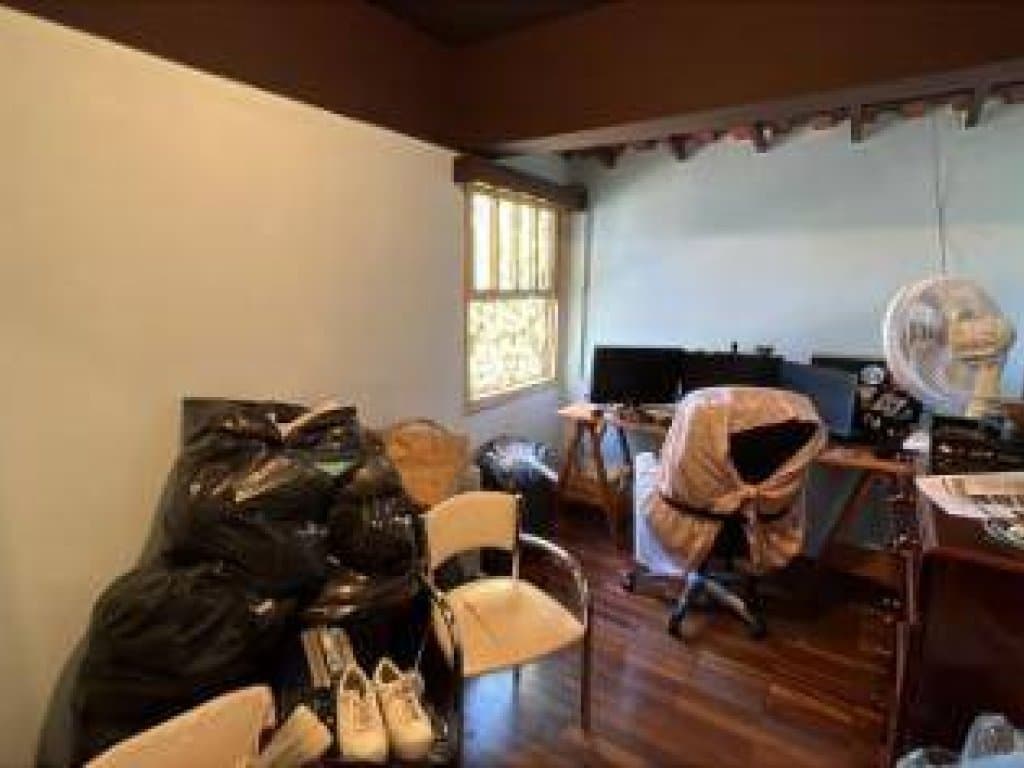 Foto 7 de 13: Casa em leilão em São Carlos - SP, bairro Parque Santa Marta — Casa 217 m² - Parque Santa Marta - São Carlos - SP