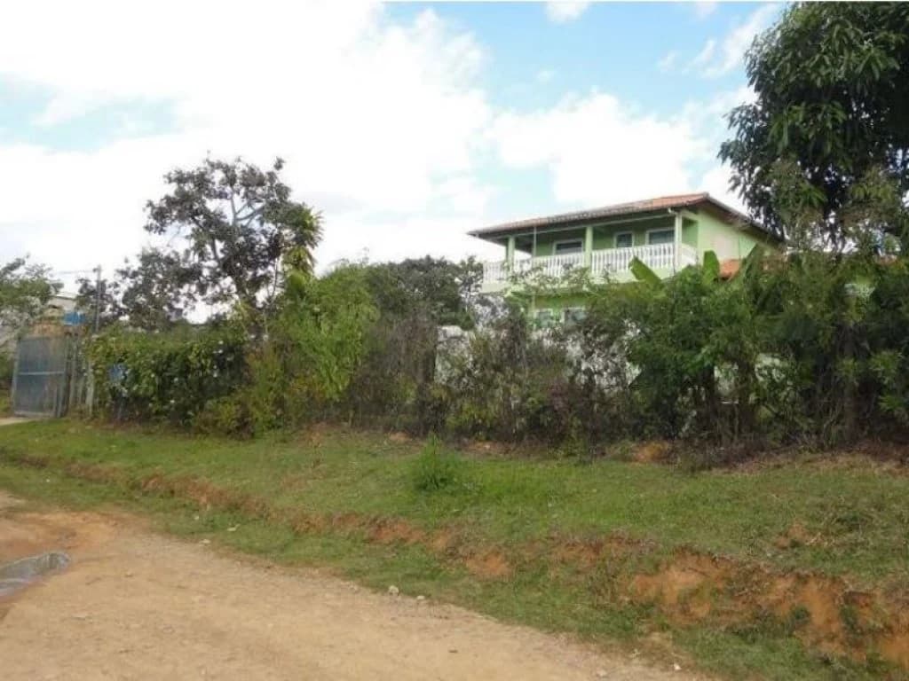 Foto 24 de 68: Casa em leilão em Esmeraldas - MG, bairro Jardim das Oliveiras — Casa 359 m² - Jardim das Oliveiras - Esmeraldas - MG