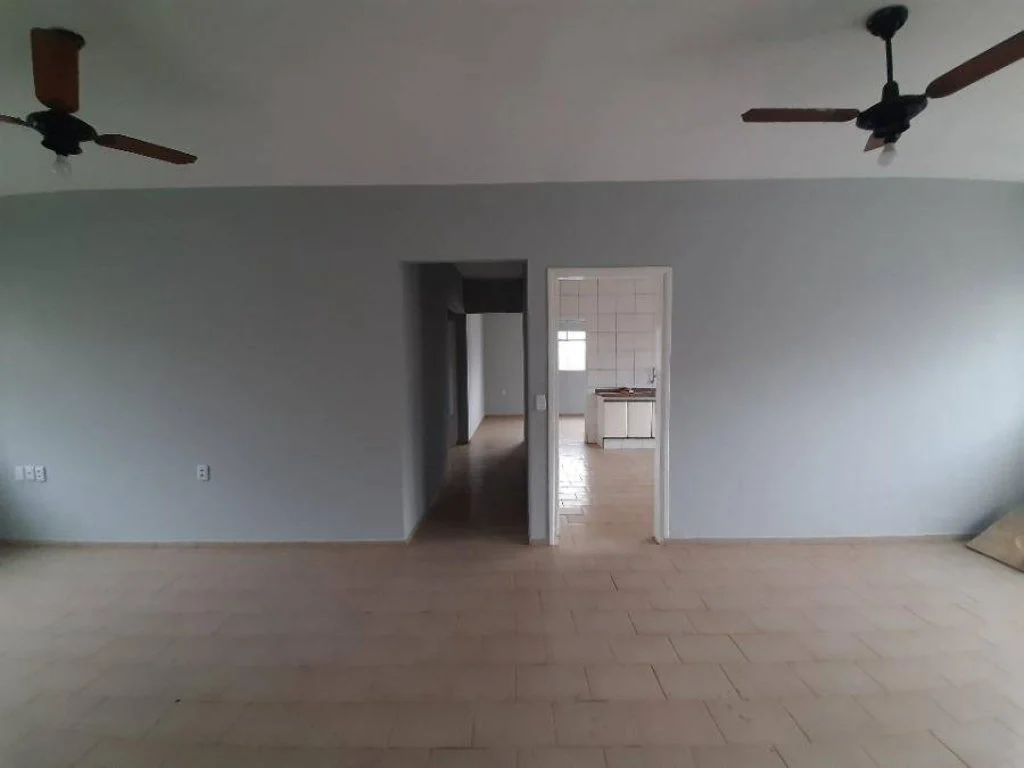 Foto 33 de 73: Casa em leilão em Pereira Barreto - SP, bairro Hossoi — Casa 223 m² - Hossoi - Pereira Barreto - SP