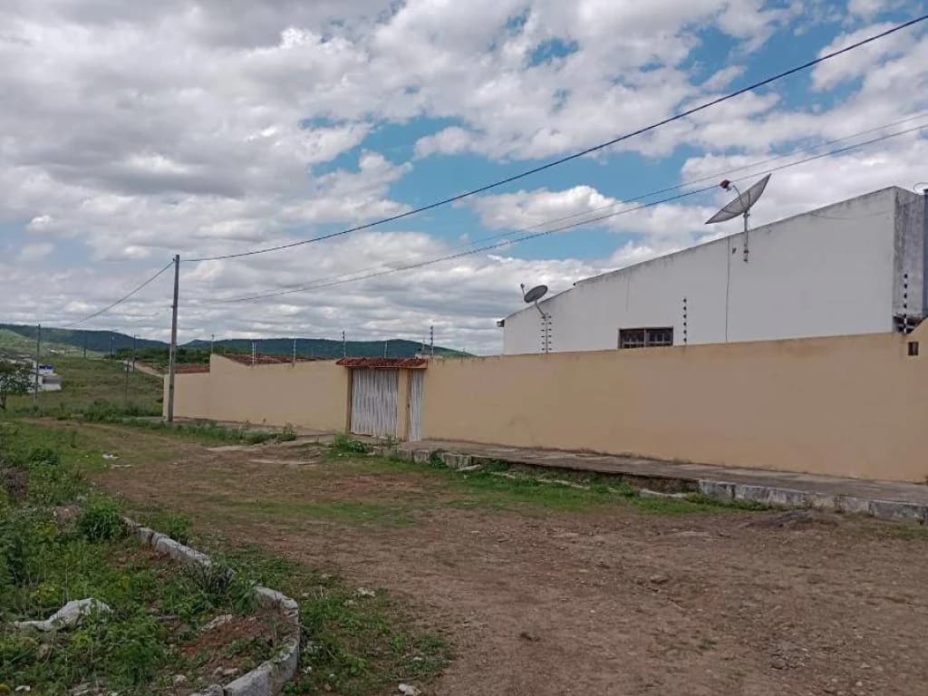 Foto 2 de 39: Casa em leilão em Tacaimbó - PE, bairro Nova Tacaimbó — Casa 273 m² - Nova Tacaimbó - Tacaimbó - PE