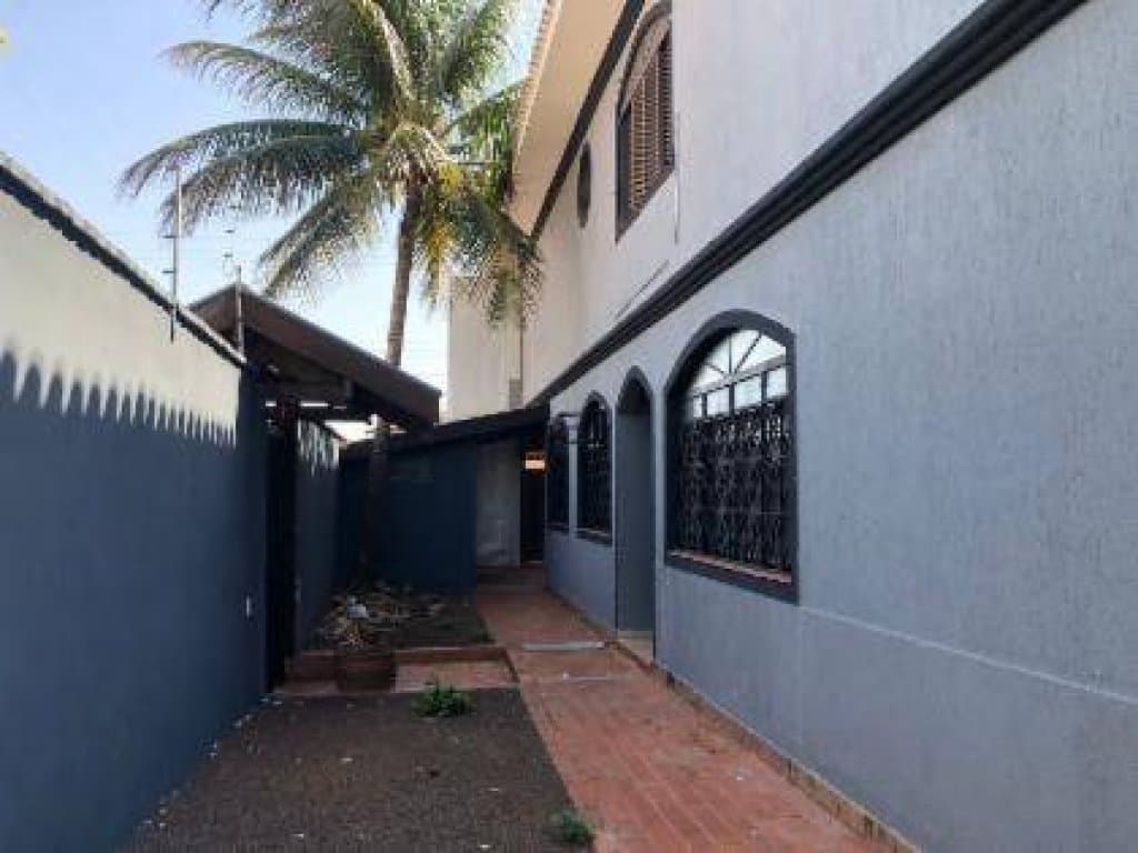 Foto 4 de 31: Casa em leilão em Campo Grande - MS, bairro Vila Santo Andre — Casa 341 m² - Vila Santo Andre - Campo Grande - MS