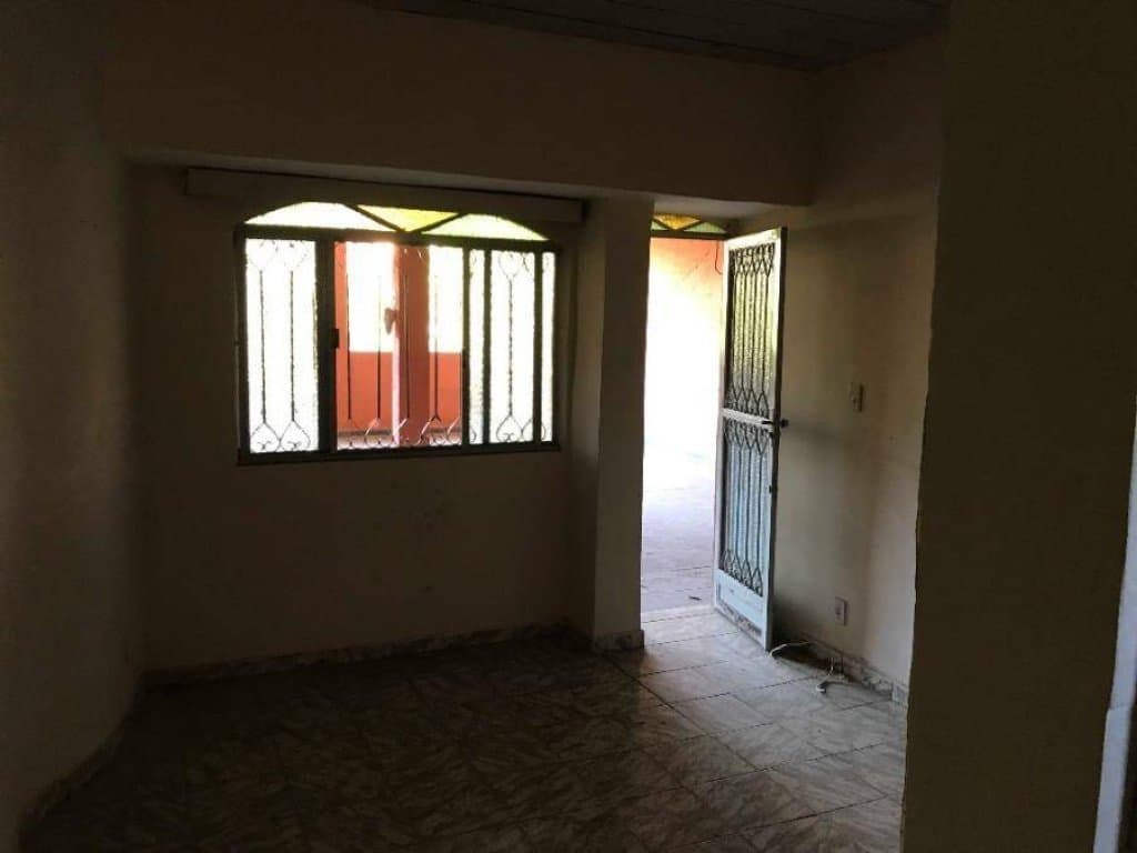 Foto 4 de 33: Casa em leilão em Rio De Janeiro - RJ, bairro Realengo — Casa 321 m² - Realengo - Rio de Janeiro - RJ