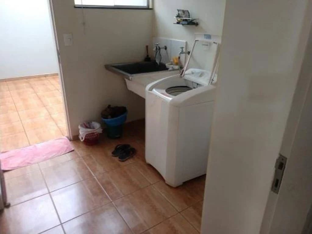 Foto 6 de 36: Casa em leilão em Bariri - SP, bairro Cidade Jardim — Casa 69 m² - Cidade Jardim - Bariri - SP