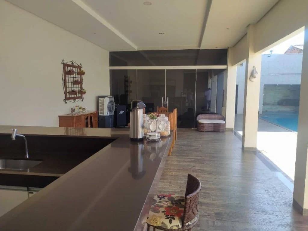 Foto 7 de 32: Casa em leilão em Xinguara - PA, bairro Centro — Casa 408 m² - Centro - Xinguara - PA