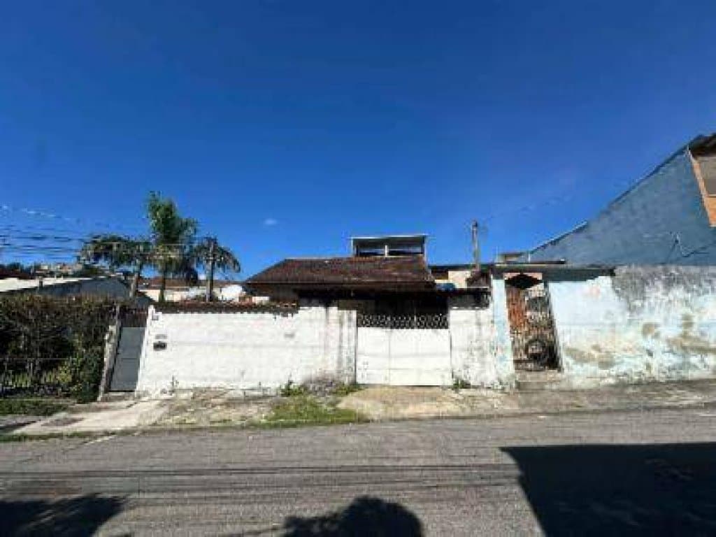 Foto 8 de 9: Casa em leilão em Rio De Janeiro - RJ, bairro Vila Valqueire — Casa em Condomínio 73 m² - Vila Valqueire - Rio de Janeiro - RJ