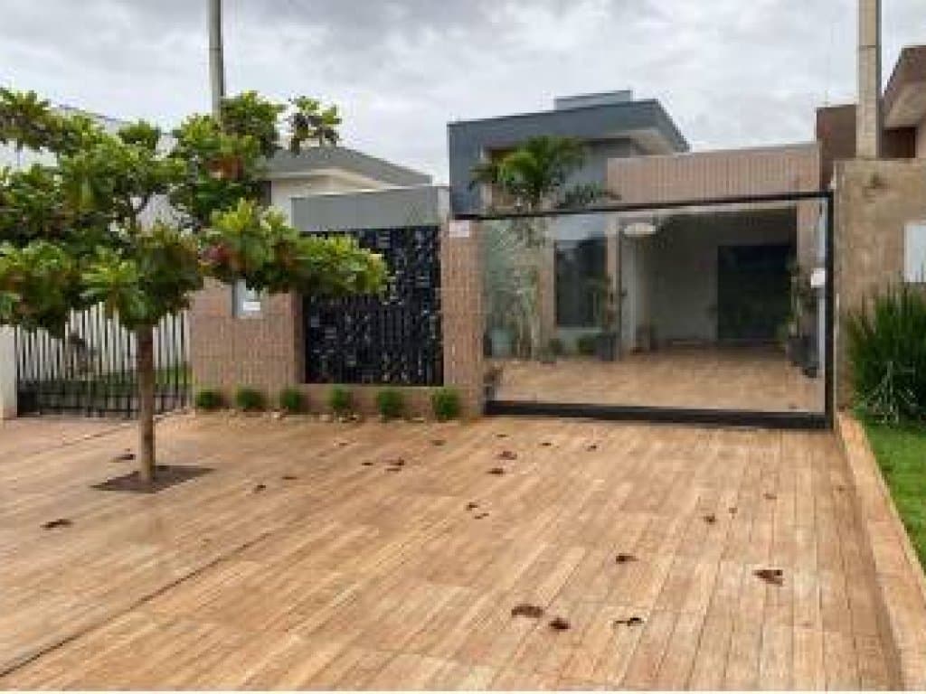 Foto 4 de 6: Casa em leilão em Assis Chateaubriand - PR, bairro Jardim América — Casa em Condomínio 147 m² (01 vaga) - Jardim América - Assis Chateaubriand - PR