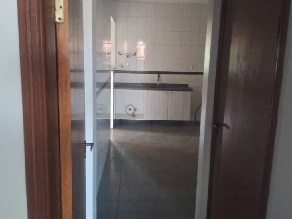 Foto 17 de 21: Apartamento em leilão em Rondonópolis - MT, bairro Vila Aurora I — Apartamento 165 m² (01 vaga) - Vila Aurora I - Rondonópolis - MT