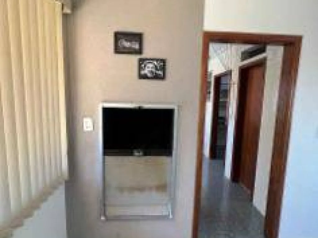Foto 10 de 21: Apartamento em leilão em Rondonópolis - MT, bairro Vila Aurora I — Apartamento 165 m² (01 vaga) - Vila Aurora I - Rondonópolis - MT