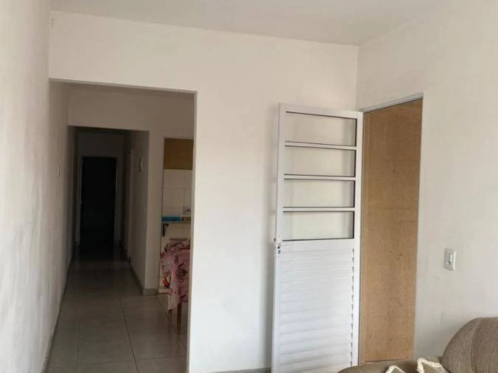 Foto 8 de 37: Casa em leilão em Itumbiara - GO, bairro Jardim Europa — Casa em Condomínio 68 m² (01 vaga) - Jardim Europa - Itumbiara - GO