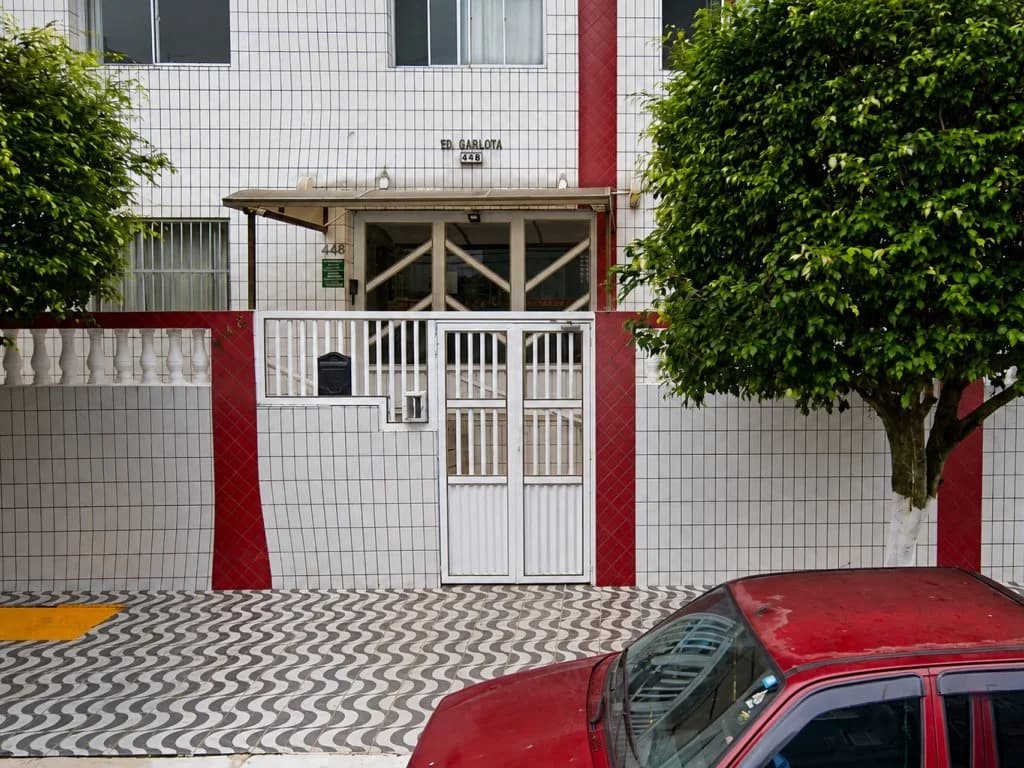 Foto 2 de 5: Apartamento em leilão em Praia Grande - SP, bairro Guilhermina — Apartamento 60 m² (01 vaga) - Praia da Guilhermina - Praia Grande - SP