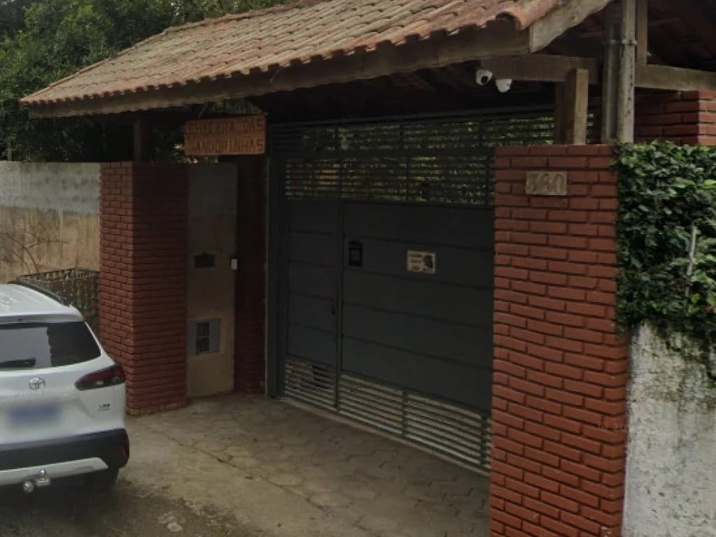 Foto 2 de 4: Casa em leilão em Suzano - SP, bairro Rincão das Lendas — Casa em Terreno 1.960 m² - Rincão das Lendas - Suzano - SP