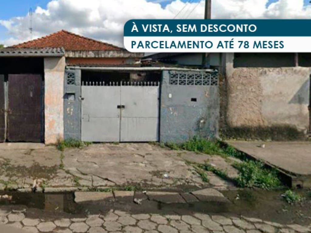 Foto 1 de 3: Casa em leilão em São Vicente - SP, bairro Joquei Clube — Casa 70 m² - Parque São Vicente - São Vicente - SP