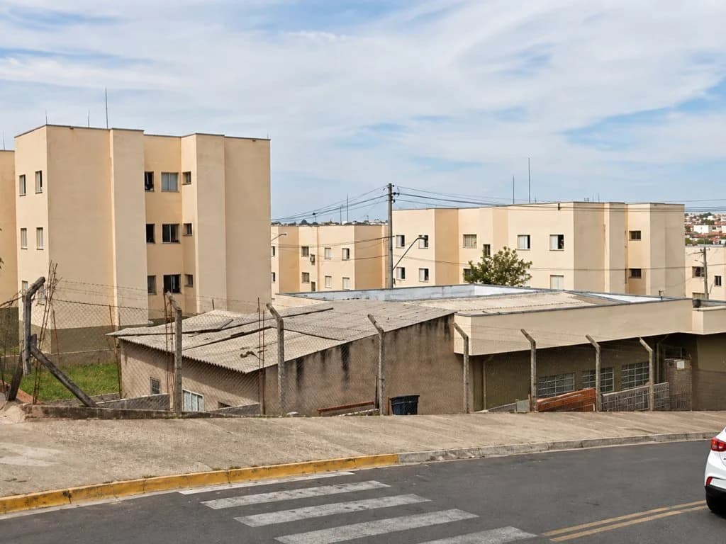 Foto 1 de 3: Apartamento em leilão em Bauru - SP — Direitos sobre Apartamento 42 m² - Núcleo Hab. Ver. Edson Francisco da Silva - Bauru - SP