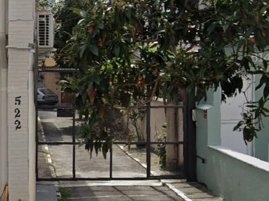 Foto 2 de 6: Casa em leilão em São Paulo - SP, bairro Vila Olímpia — Casa 100 m² (próx. à Av. Brigadeiro Faria Lima) - Vila Olímpia - São Paulo - SP