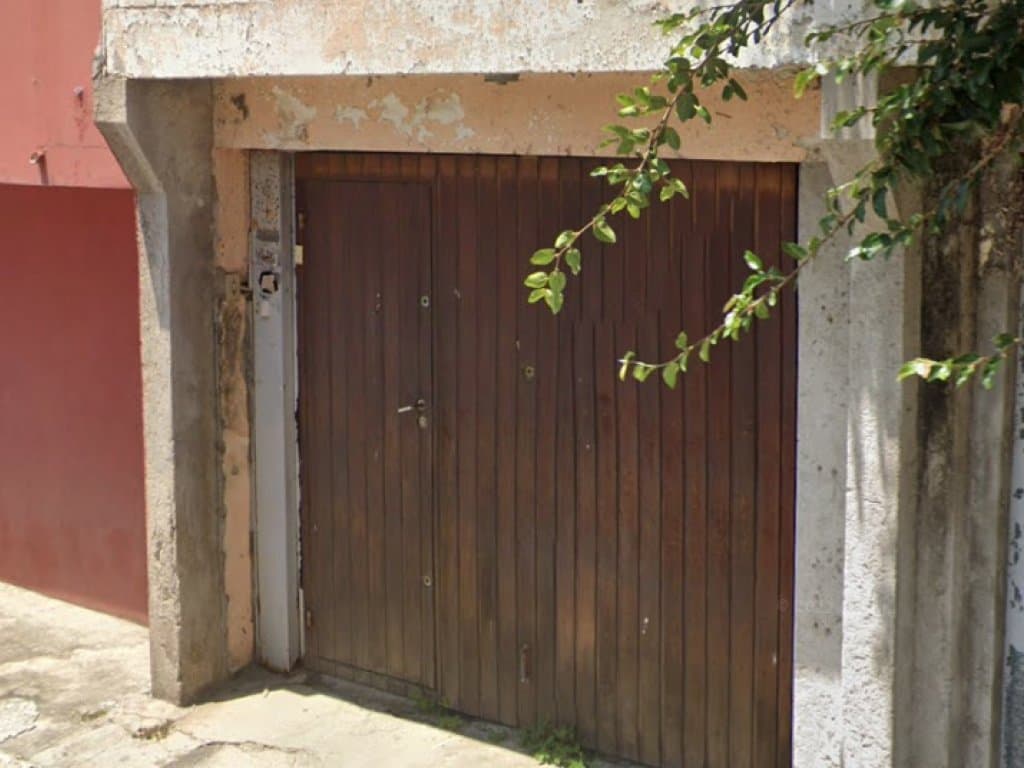 Foto 4 de 4: Terreno em leilão em São Paulo - SP, bairro Cidade Dutra — Casa 229 m² (Próx. ao Clube de Campo do Castelo) - Cidade Dutra - São Paulo - SP