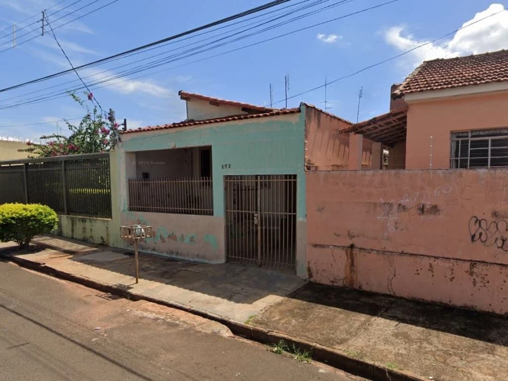 Foto 3 de 4: Casa em leilão em Ibitinga - SP, bairro Centro — Casa 88 m² - Centro - Ibitinga - SP