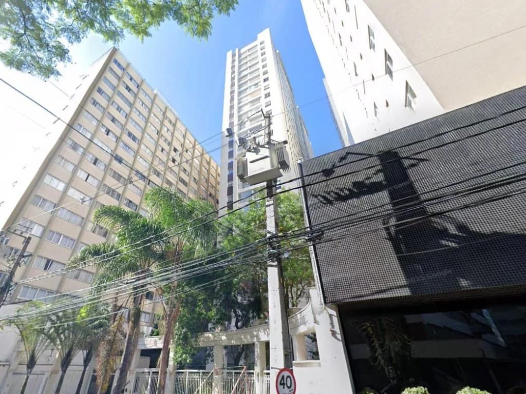 Foto 3 de 4: Apartamento em leilão em Curitiba - PR, bairro Centro — Direitos sobre Apartamento 70 m² (02 vagas) - Centro - Curitiba - PR