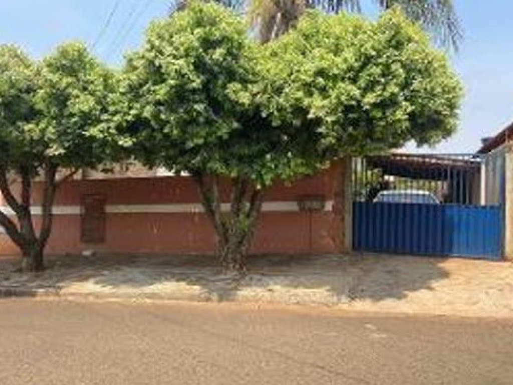 Casa em leilão em Ituiutaba - MG, bairro Pirapitinga — Casa 139 m² - Ituiutaba-MG - Rua Uberlândia, 267 - Pirapitinga
