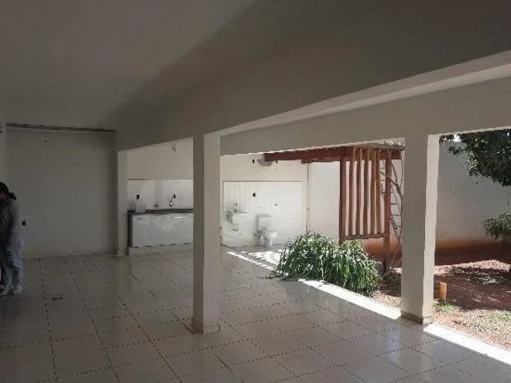 Foto 16 de 16: Comercial em leilão em Votuporanga - SP, bairro Santa Eliza — Prédio Comercial 540 m² - Santa Eliza - Votuporanga - SP