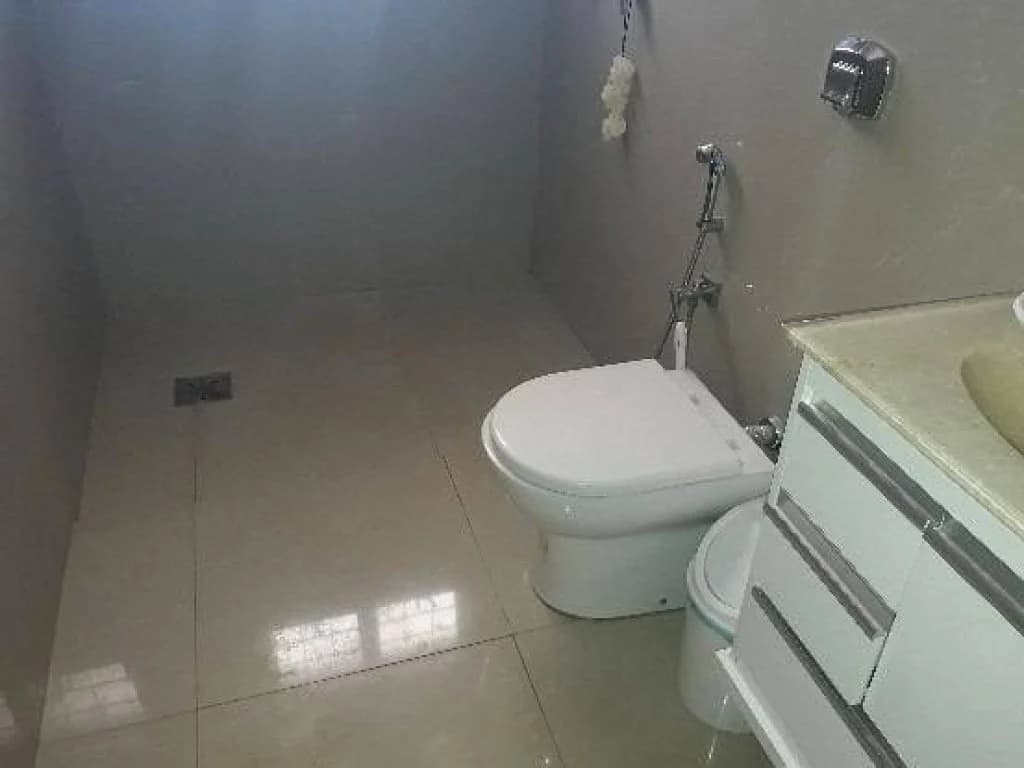 Foto 11 de 16: Comercial em leilão em Votuporanga - SP, bairro Santa Eliza — Prédio Comercial 540 m² - Santa Eliza - Votuporanga - SP