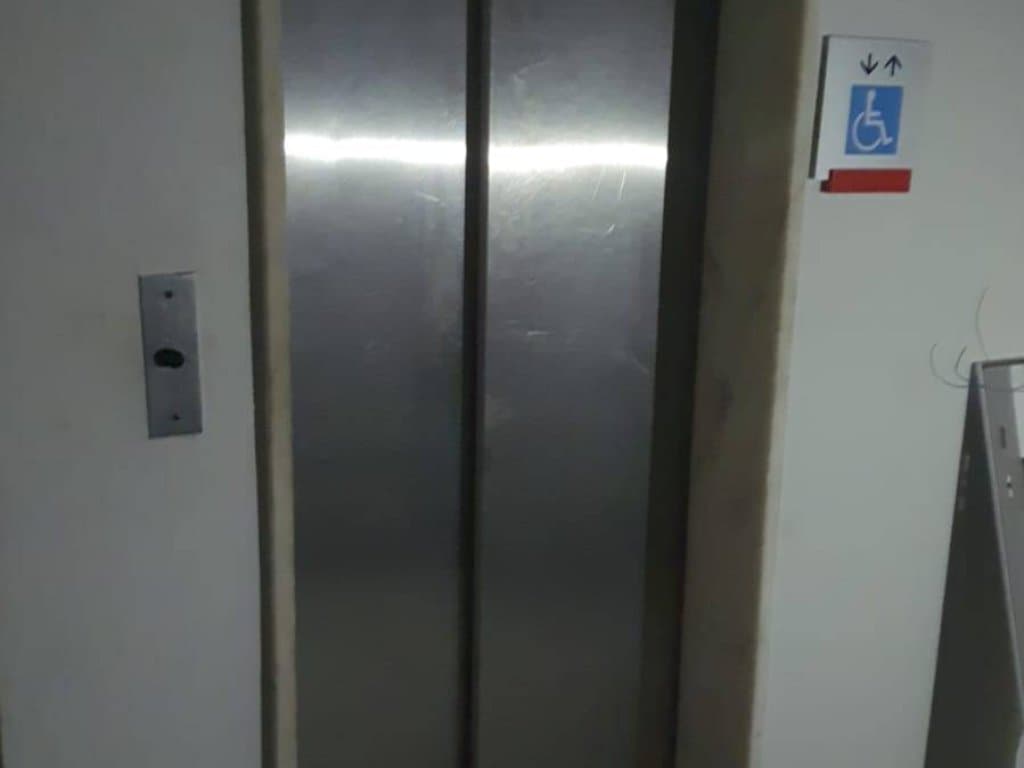 Foto 35 de 56: Comercial em leilão em Porto Alegre - RS, bairro Centro Histórico — Ex-Agência 2.700 m² - Centro Histórico - Porto Alegre - RS