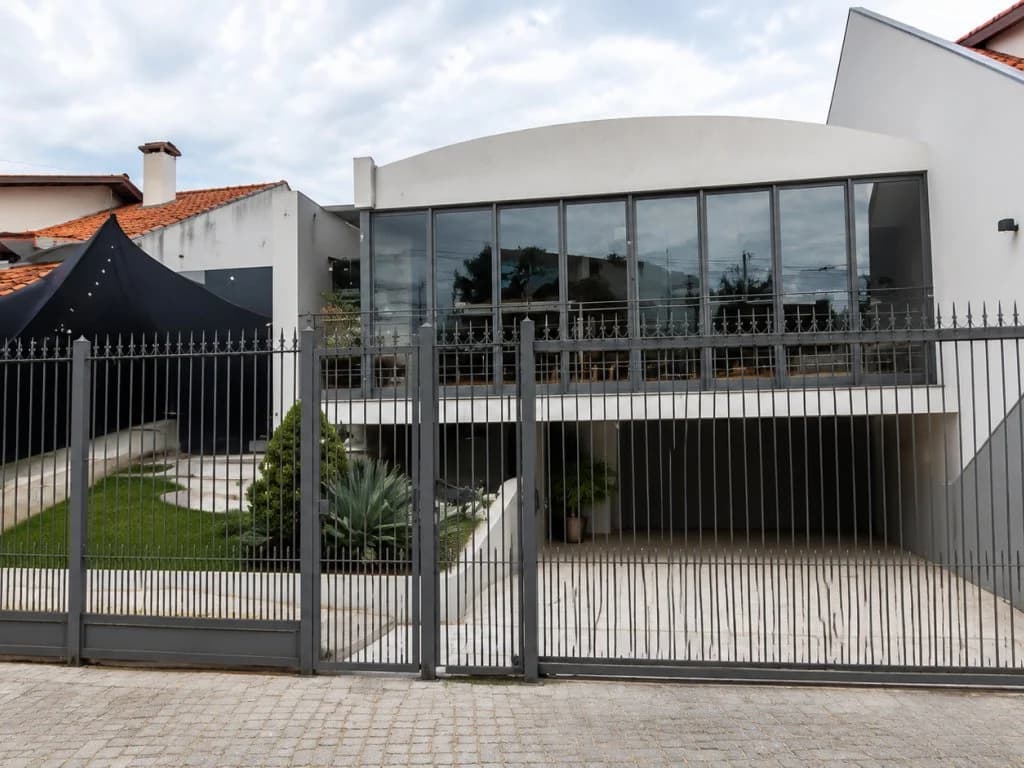Comercial em leilão em Rio Grande - RS, bairro Centro — Imóvel Comercial 313 m² - Centro - Rio Grande - RS
