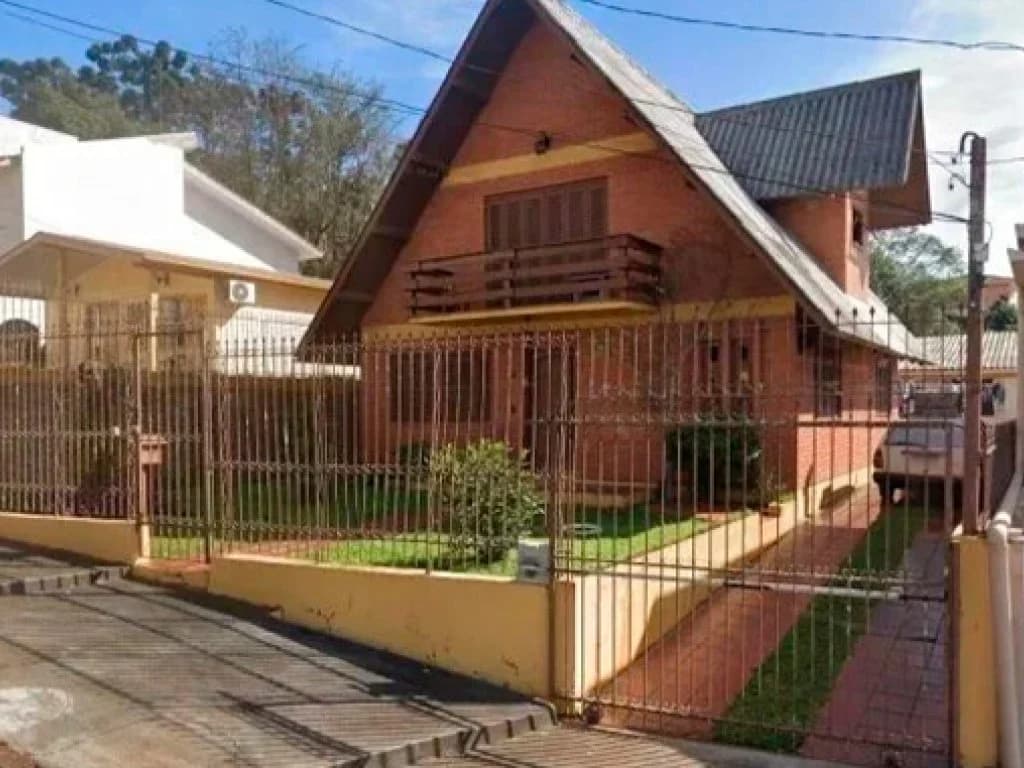Foto 2 de 2: Casa em leilão em Erechim - RS, bairro Parque dos Imigrantes — Casa 137 m² - Parque dos Imigrantes - Erechim - RS