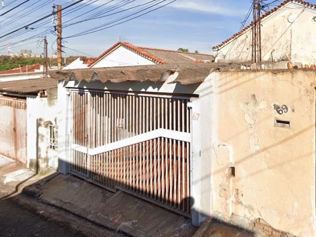 Foto 1 de 2: Casa em leilão em Ribeirão Preto - SP, bairro Vila Amélia — Casa 93 m² em Terreno de 165 m² - Vila Amélia - Ribeirão Preto - SP