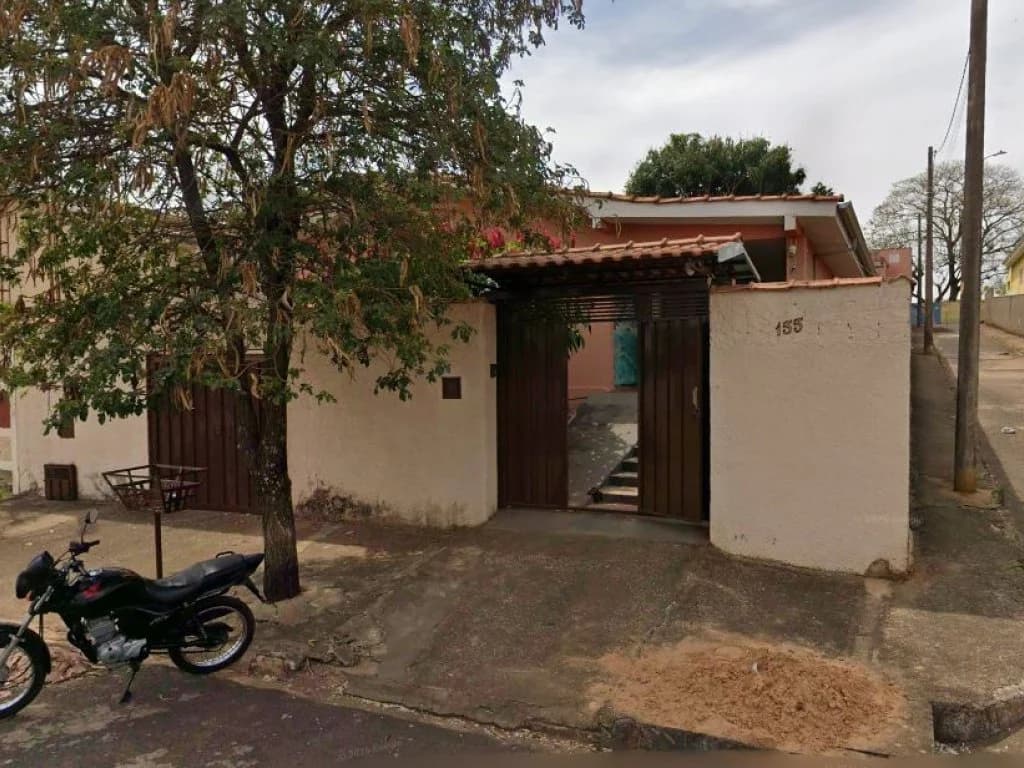 Foto 2 de 3: Casa em leilão em Mococa - SP, bairro Igaraí — Nua Propriedade da Parte Ideal (20%) sobre Casa 132 m² - Igaraí - Mococa - SP