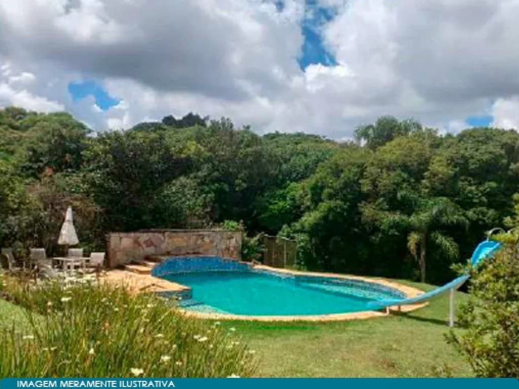 Foto 12 de 25: Terreno em leilão em São Roque - SP, bairro Carmo — Direitos sobre Chácara (com Casa e Lazer) em Área de 15.853 m² - Patrimônio do Carmo - São Roque - SP