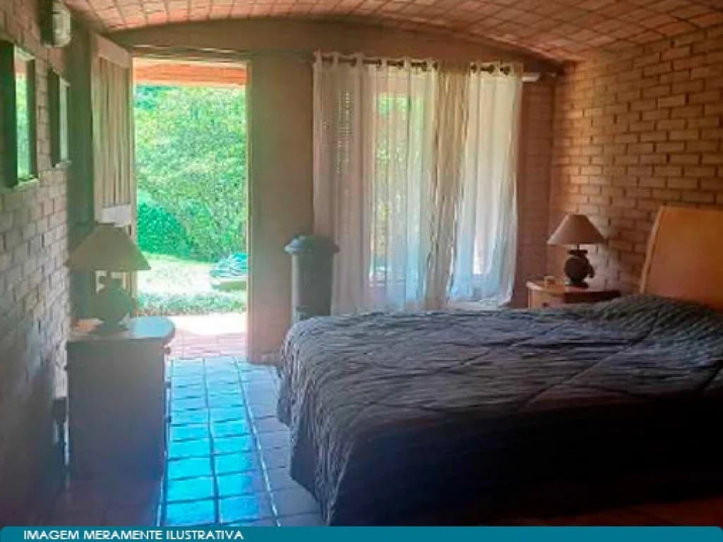 Foto 17 de 25: Terreno em leilão em São Roque - SP, bairro Carmo — Direitos sobre Chácara (com Casa e Lazer) em Área de 15.853 m² - Patrimônio do Carmo - São Roque - SP