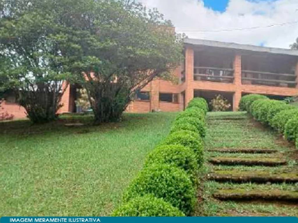 Foto 7 de 25: Terreno em leilão em São Roque - SP, bairro Carmo — Direitos sobre Chácara (com Casa e Lazer) em Área de 15.853 m² - Patrimônio do Carmo - São Roque - SP