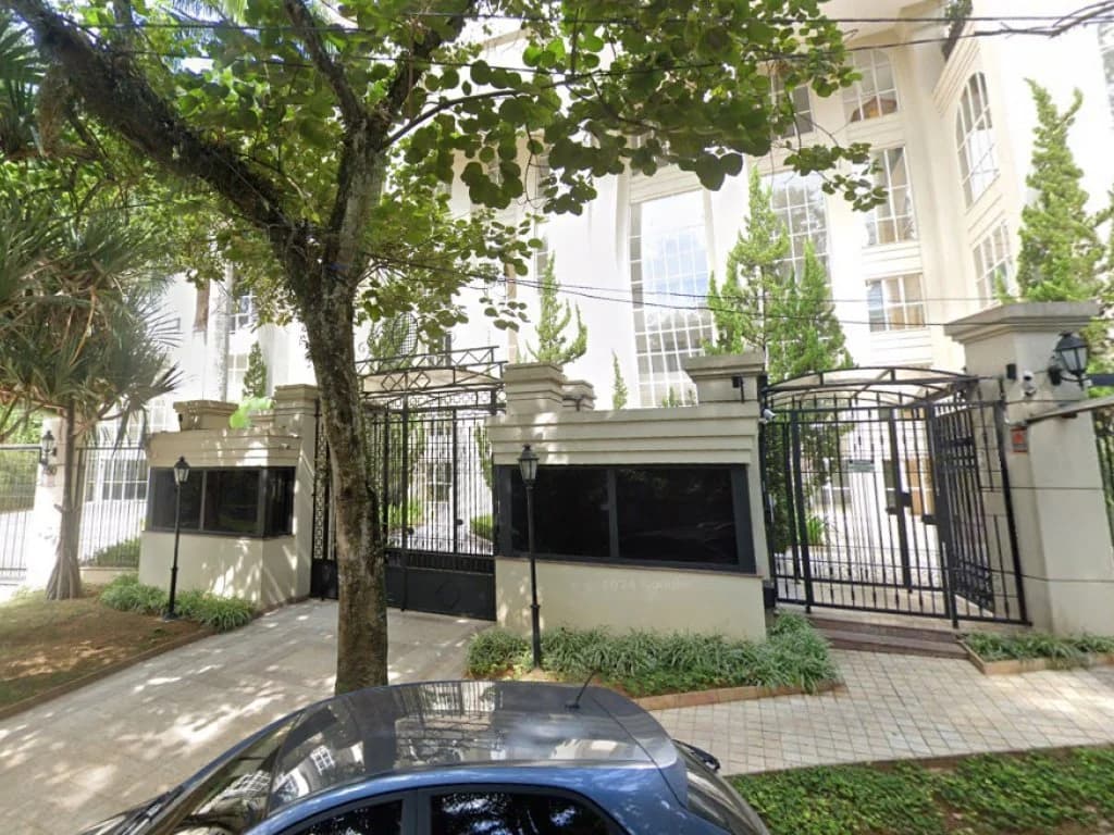 Foto 2 de 8: Apartamento em leilão em São Paulo - SP, bairro Morumbi — Direitos sobre Apartamento 368 m² (05 Vagas) - Vila Andrade - São Paulo - SP