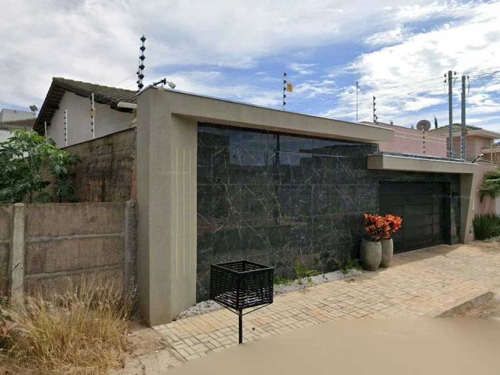 Foto 3 de 4: Casa em leilão em Anápolis - GO — Casa 166 m² - Parque Brasília II Etapa - Anápolis - GO