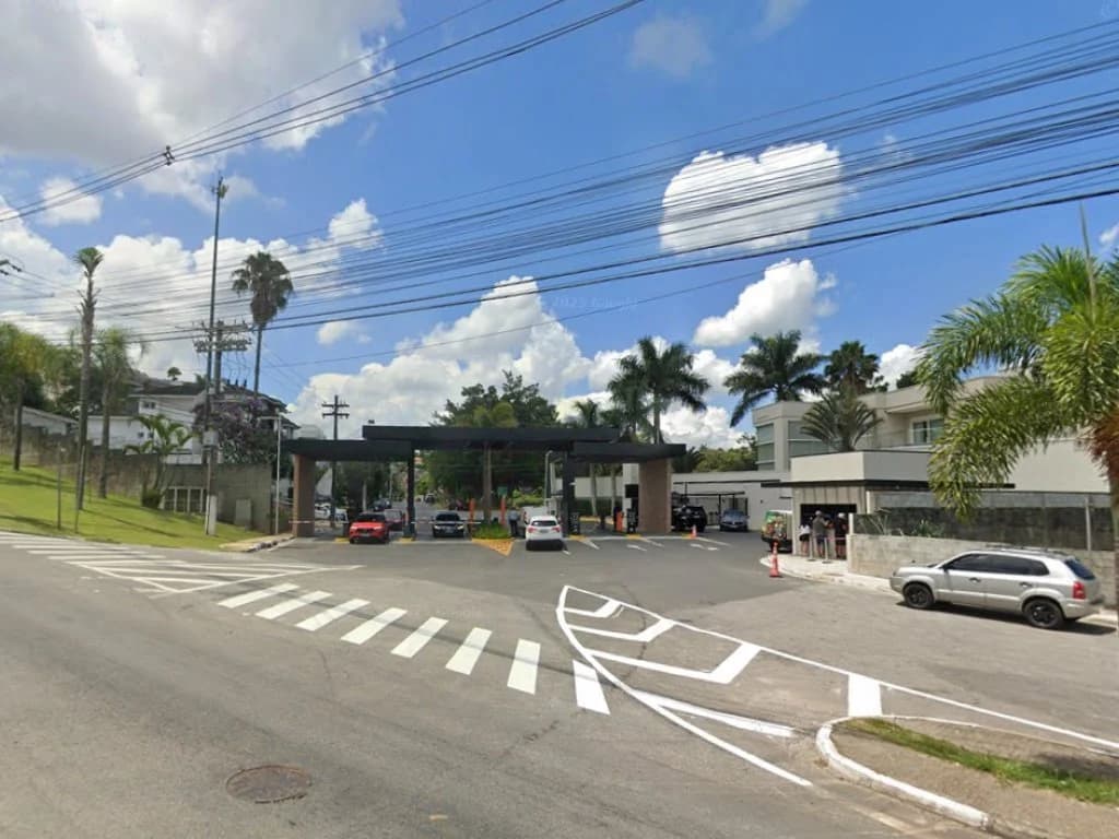 Casa em leilão em Arujá - SP, bairro Jardim Fazenda Rincão — Direitos sobre Casa 188 m² (Condomínio Aruja V) - Jardim Fazenda Rincão - Arujá - SP