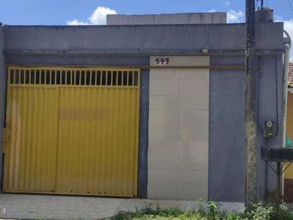 Foto 2 de 10: Casa em leilão em Capitão Poço - PA, bairro Goiabarana — Casa 230 m² - Goiabarana - Capitão Poço - PA