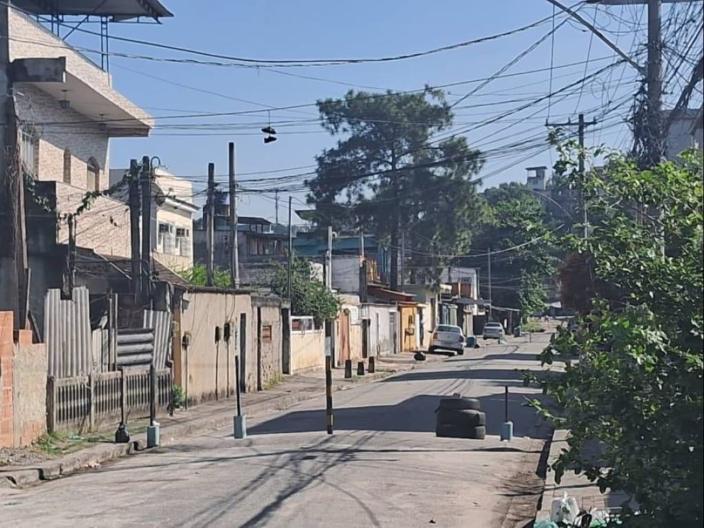 Foto 4 de 9: Casa em leilão em Rio De Janeiro - RJ, bairro Anchieta — Casa 98 m² - Anchieta - Rio de Janeiro - RJ