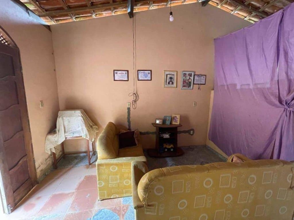 Foto 4 de 8: Casa em leilão em Teolândia - BA, bairro Jose Teles de Menezes — Casa 43 m² - Jose Teles de Menezes - Teolândia - BA