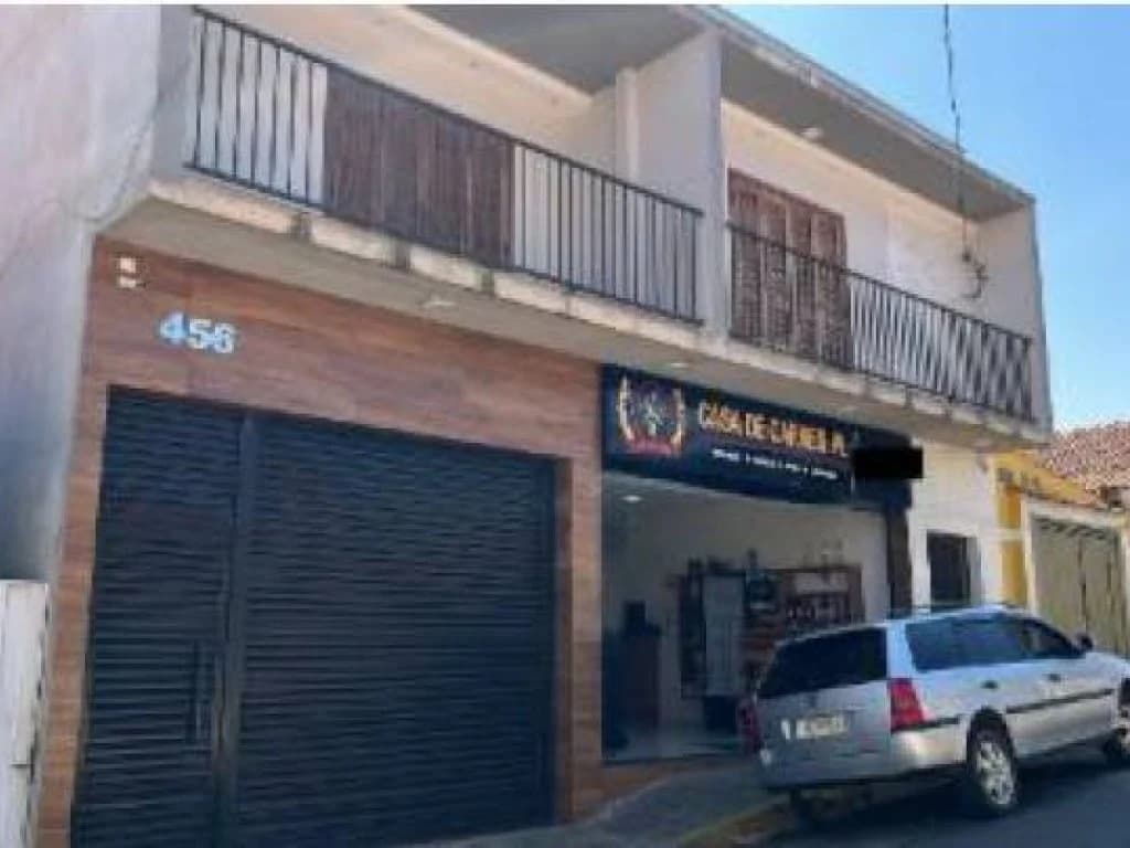 Foto 4 de 4: Casa em leilão em Elói Mendes - MG, bairro Centro — Casa 359 m² - Centro - Elói Mendes - MG