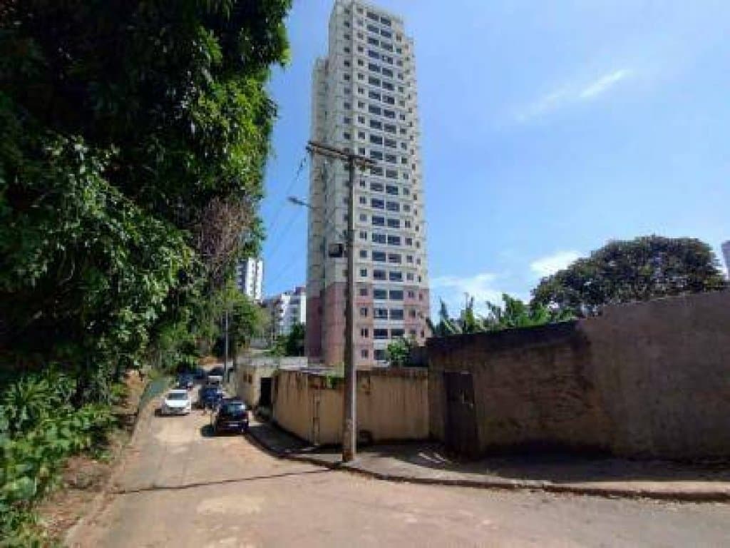 Foto 1 de 40: Apartamento em leilão em Salvador - BA, bairro Brotas — Apartamento 53 m² (Unid. 2002) - Brotas - Salvador - BA