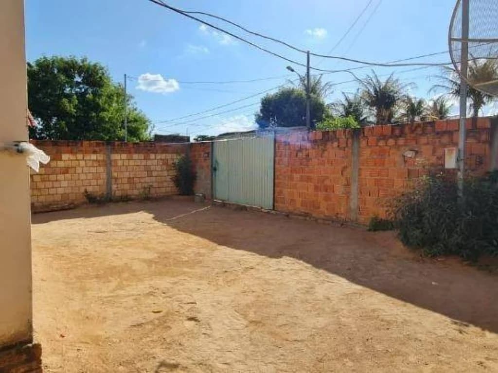 Foto 28 de 31: Casa em leilão em Urucuia - MG, bairro Rutilante — Casa 91 m² - Rutilante - Urucuia - MG