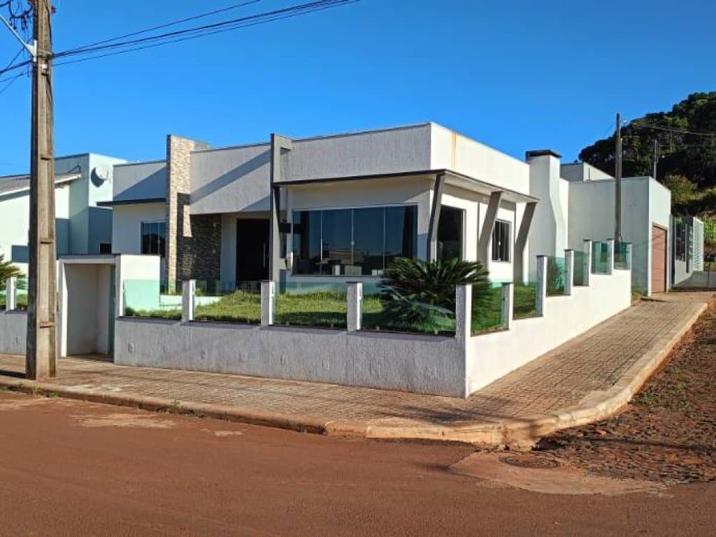 Foto 2 de 19: Casa em leilão em Nova Prata Do Iguaçu - PR, bairro Novo — Casa 136 m² - Novo - Nova Prata do Iguaçu - PR