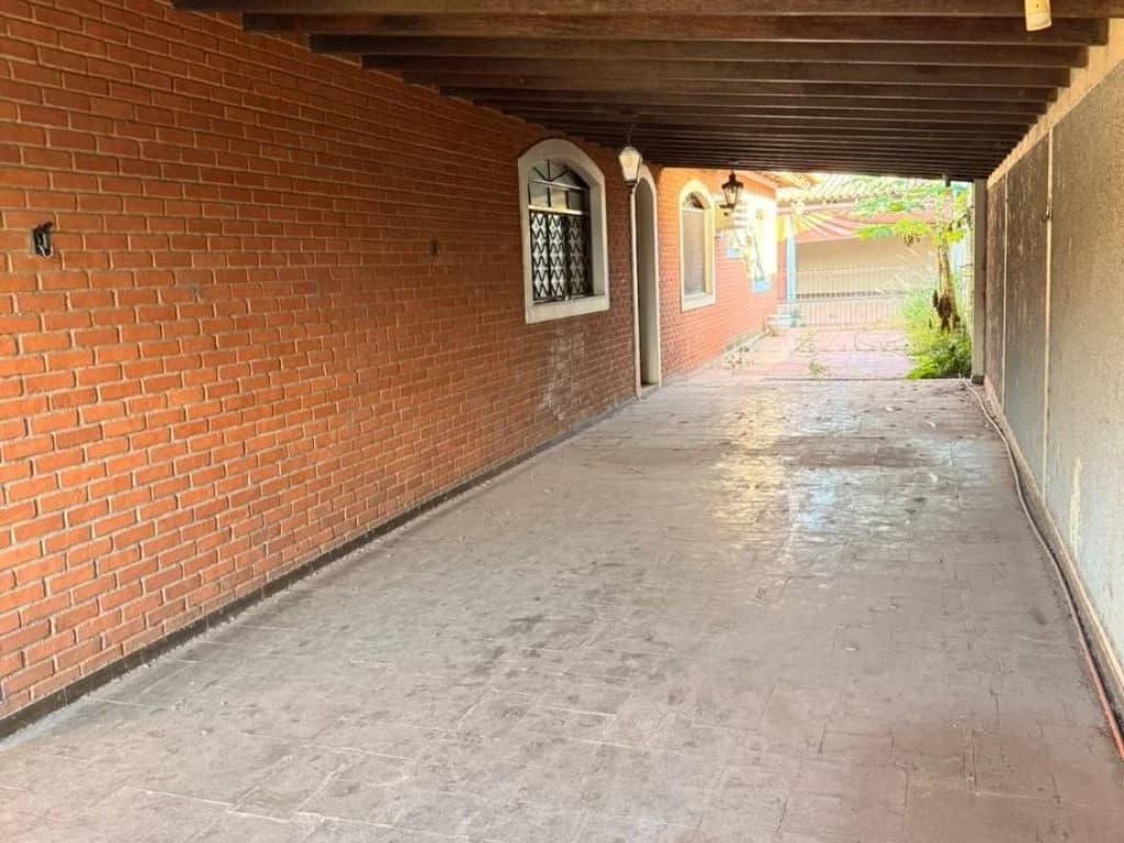 Foto 46 de 55: Casa em leilão em Faxinal - PR, bairro Centro — Casa 350 m² - Centro - Faxinal - PR