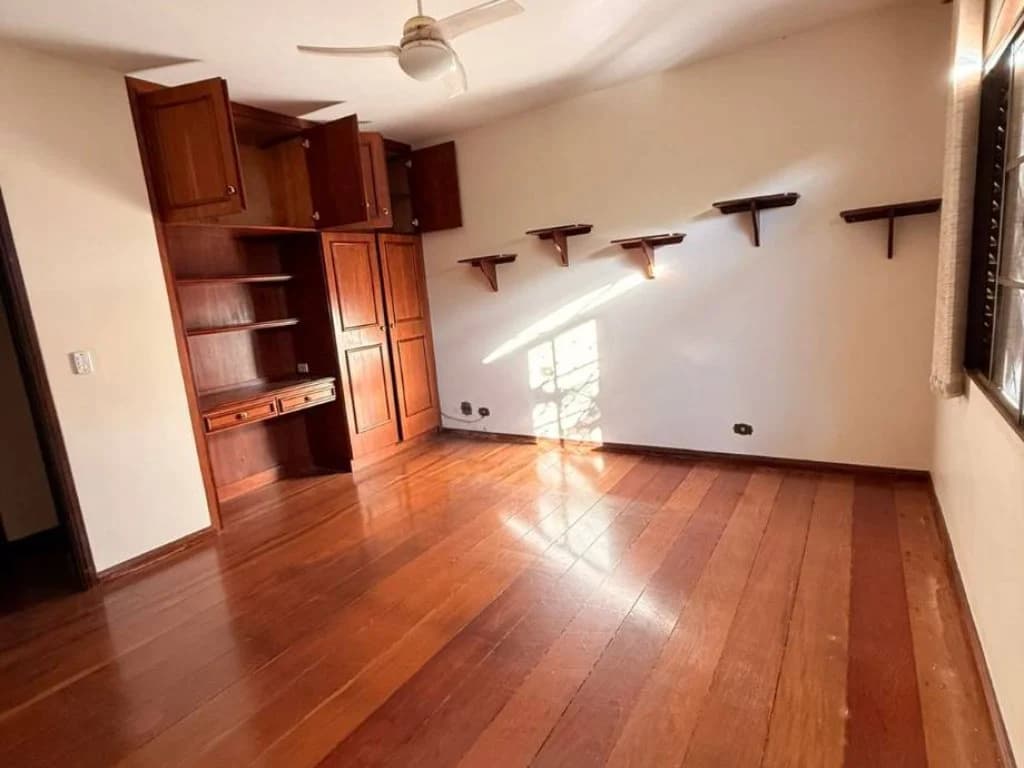 Foto 55 de 55: Casa em leilão em Faxinal - PR, bairro Centro — Casa 350 m² - Centro - Faxinal - PR