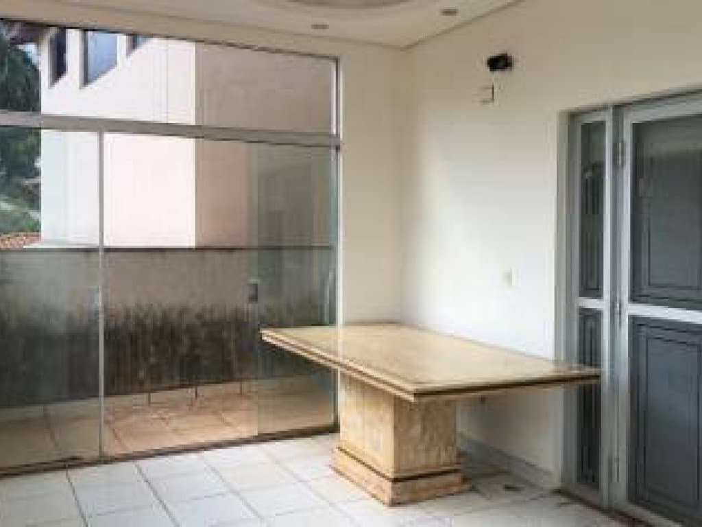 Foto 16 de 25: Casa em leilão em Campo Grande - MS — Casa 456 m² - Itanhangá Park - Campo Grande - MS